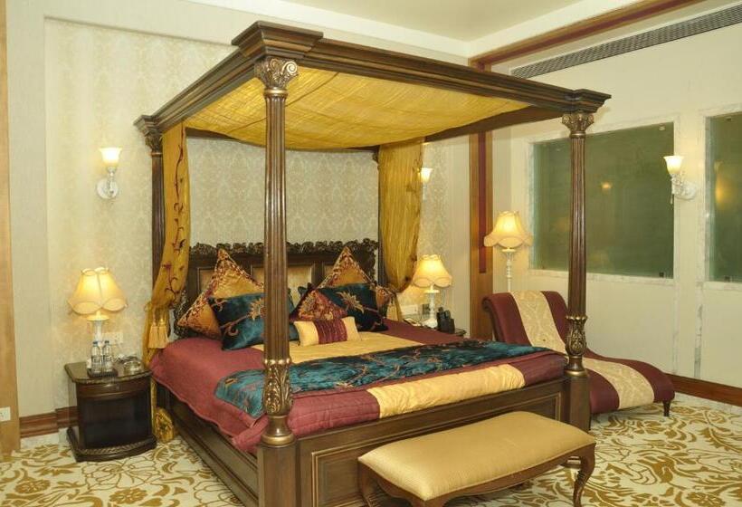 سوئیت پرزیدنت, Royal Tulip Navi Mumbai