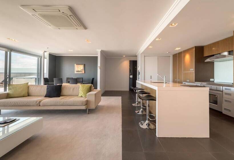 带两个卧室的顶楼公寓, Sacred Waters Taupo