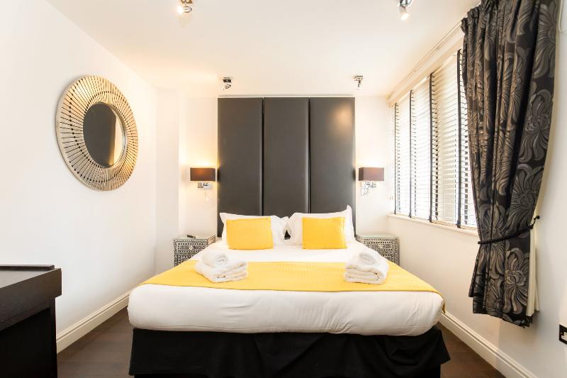 سوییت, Strozzi Palace Suites By Mansley