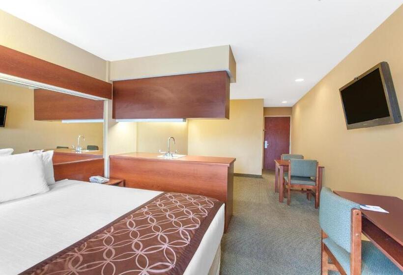 سوییت, Microtel Inn By Wyndham Rogers