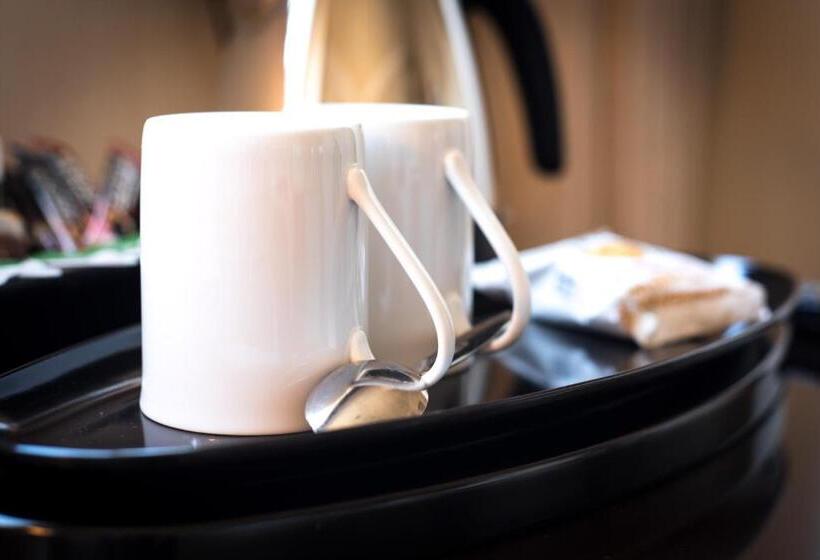 اتاق استاندارد با سرویس بهداشتی مشترک, Inverlea Guest House