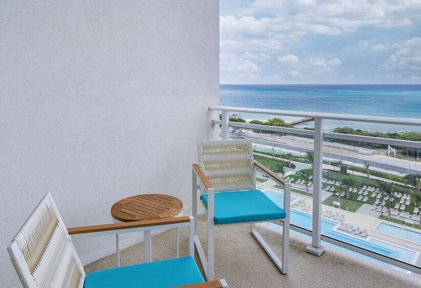 سوییت با چشم‌انداز دریا, Embassy Suites By Hilton Aruba Resort