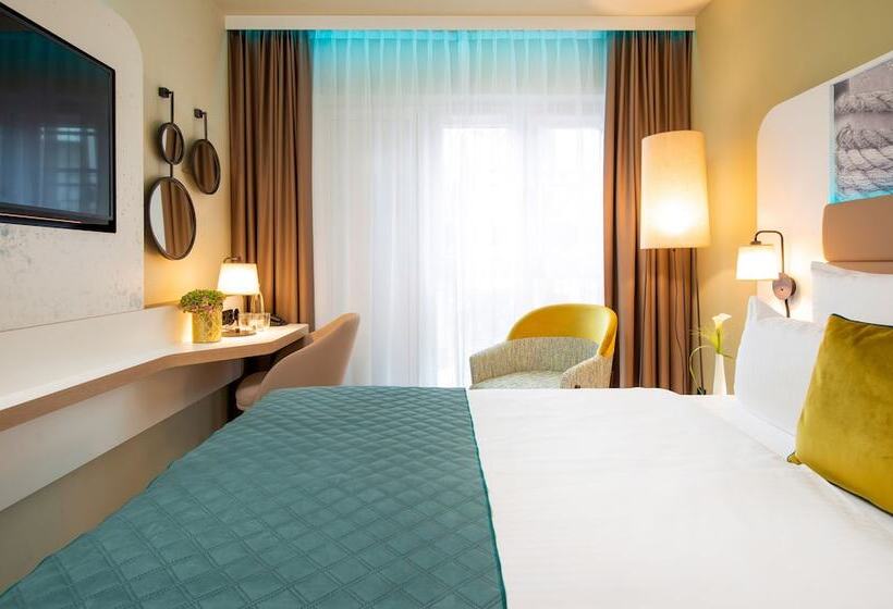 اتاق سوپریور, Leonardo Hotel Hamburg Altona