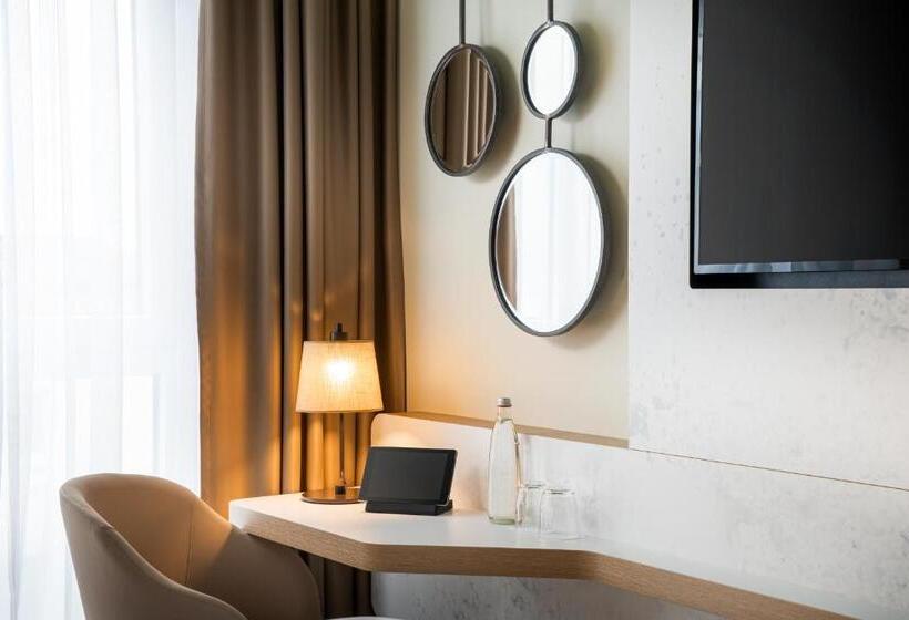 اتاق سوپریور, Leonardo Hotel Hamburg Altona