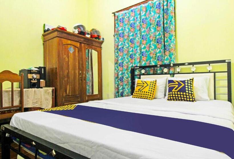 اتاق اکونومی, Oyo Homes 91149 Desa Wisata Nangelasari