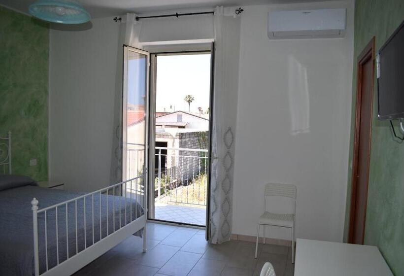 اتاق استاندارد چهار تخته, B&b Da Zio Peppe