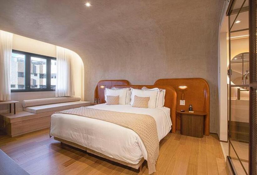 سوییت, Qoya Hotel Curitiba, Curio Collection By Hilton