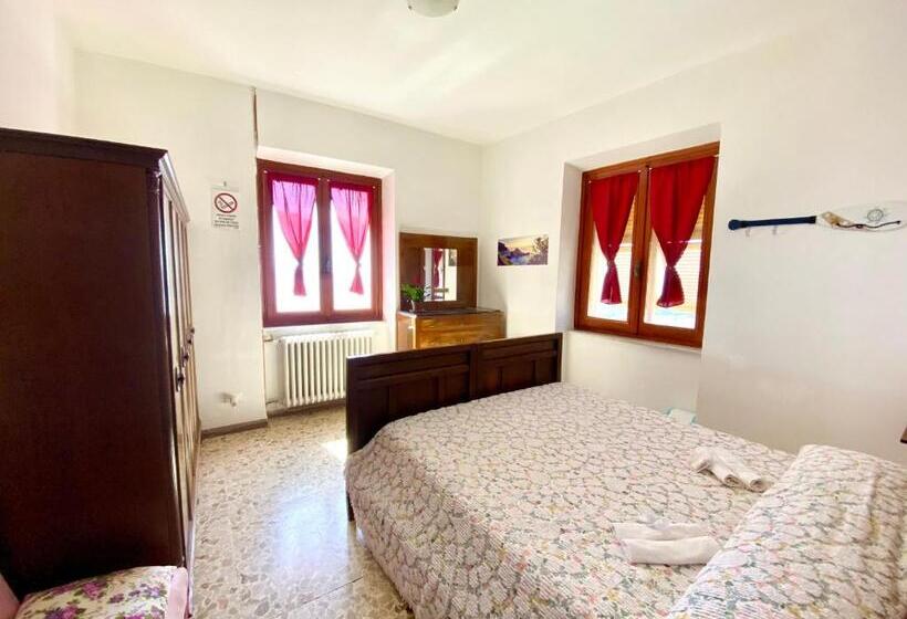 اتاق لوکس با چشم‌انداز دریا, La Ginestra B&b