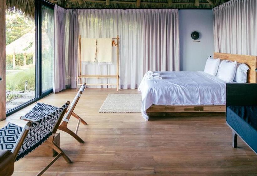 سوئیت با تخت بزرگ, Thea Resort & Retreats   Santa Teresa