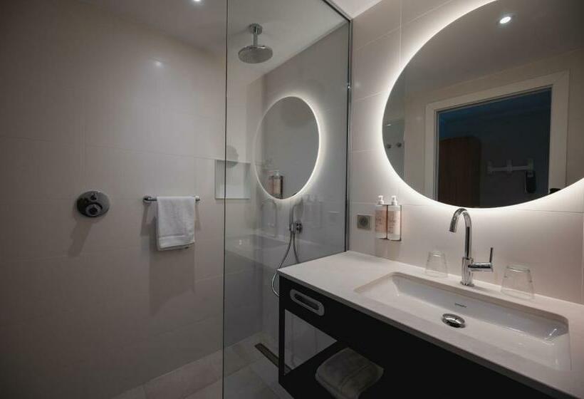 اتاق استاندارد, Van Der Valk Hotel Bloom