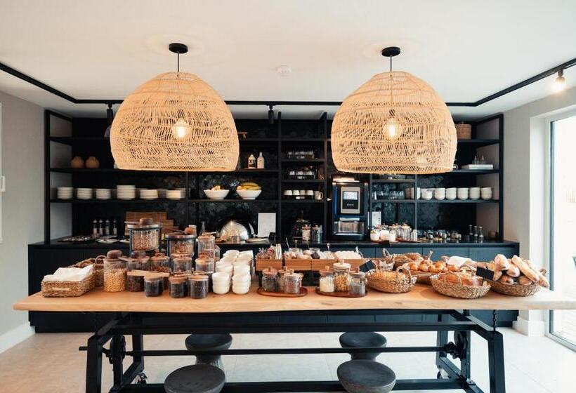 اتاق سوپریور, Van Der Valk Hotel Bloom