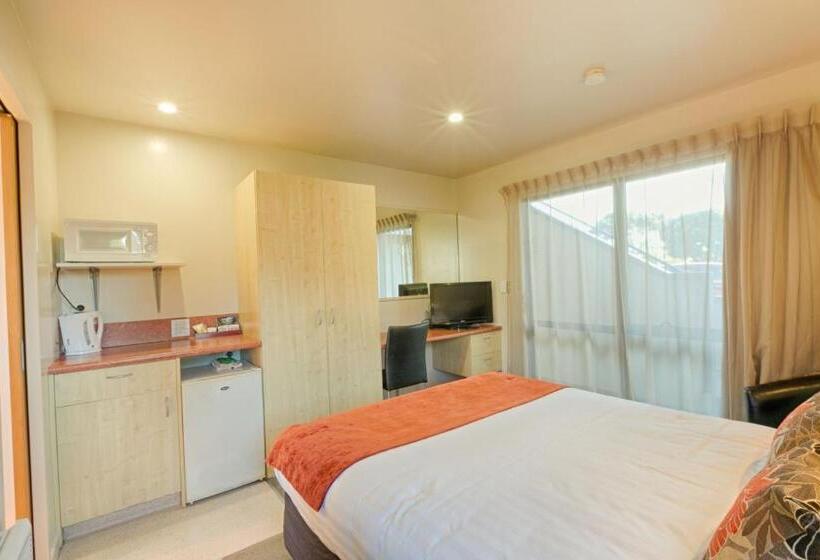 Standard Studio, Bella Vista Motel Greymouth