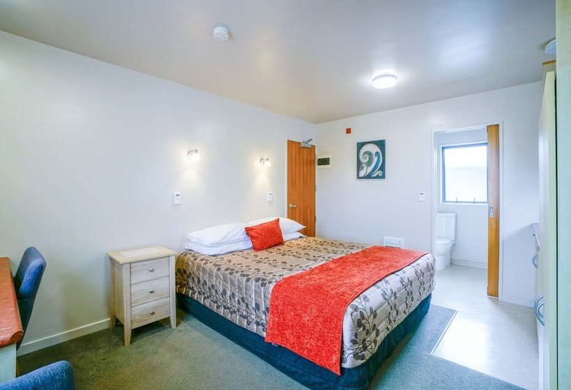 استودیوی سوپریور, Bella Vista Motel Greymouth