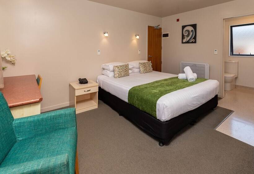 استودیوی سوپریور, Bella Vista Motel Greymouth