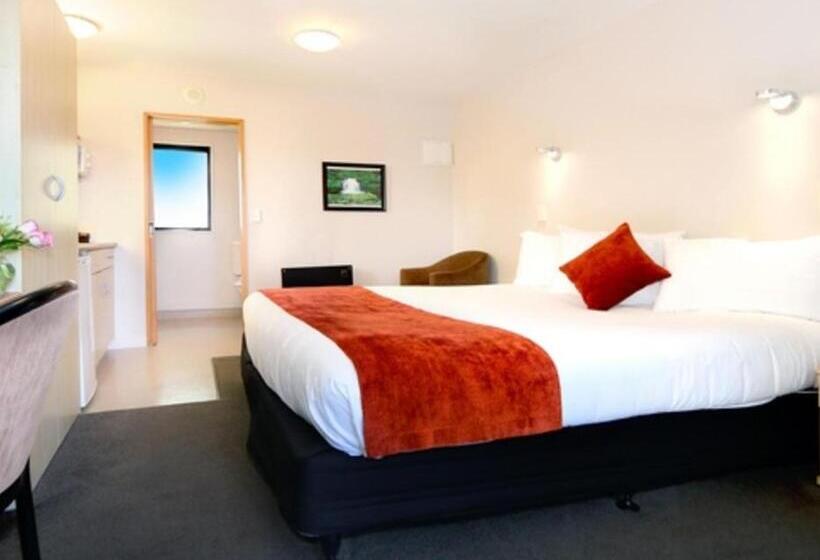 استودیوی سوپریور, Bella Vista Motel Invercargill