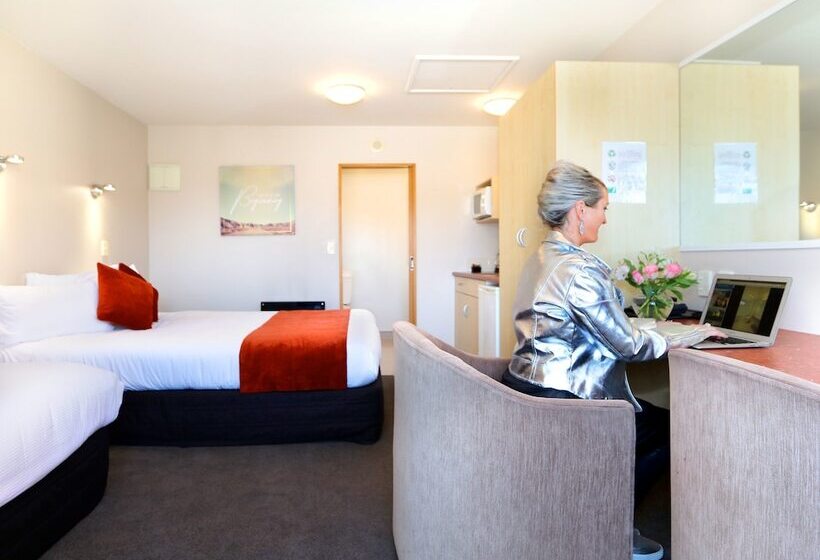 Estudio Superior, Bella Vista Motel Invercargill