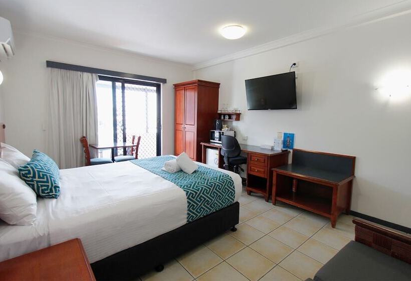 اتاق اجرایی, Coffee House Apartment Motel