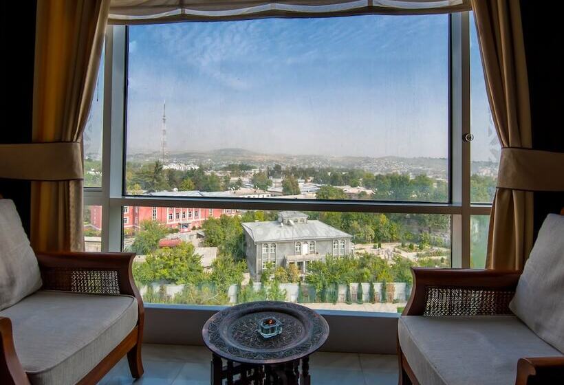 Deluxe Room, Dushanbe Serena