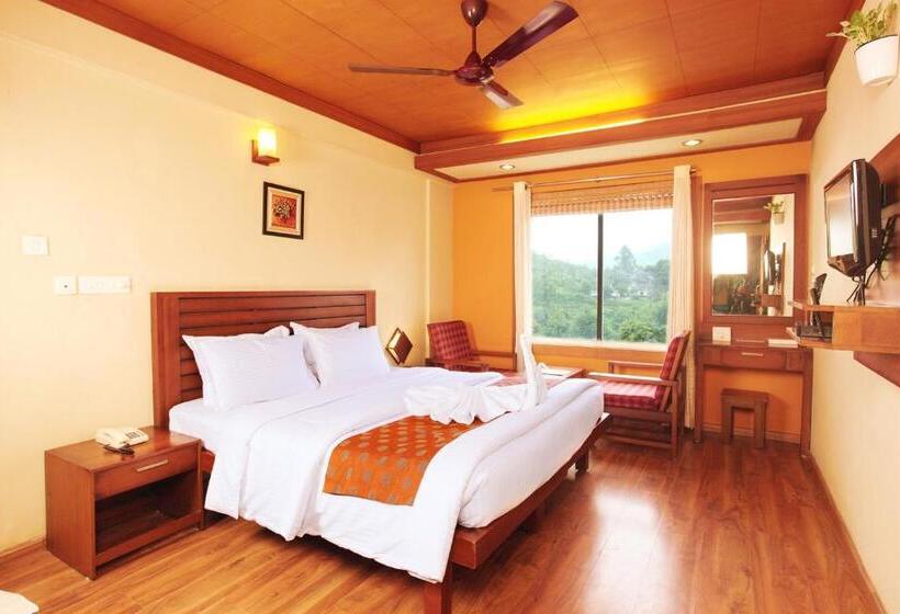 Standard Room, Grand Plaza Munnar