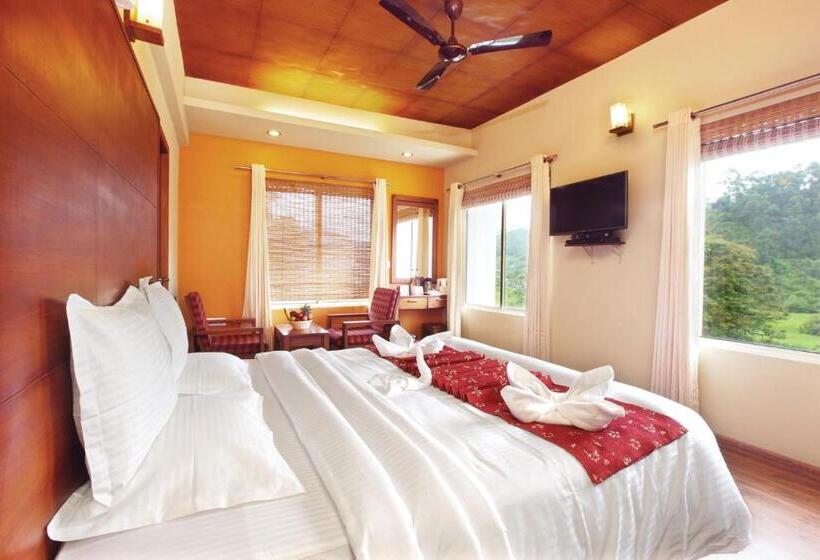 Standard Room, Grand Plaza Munnar