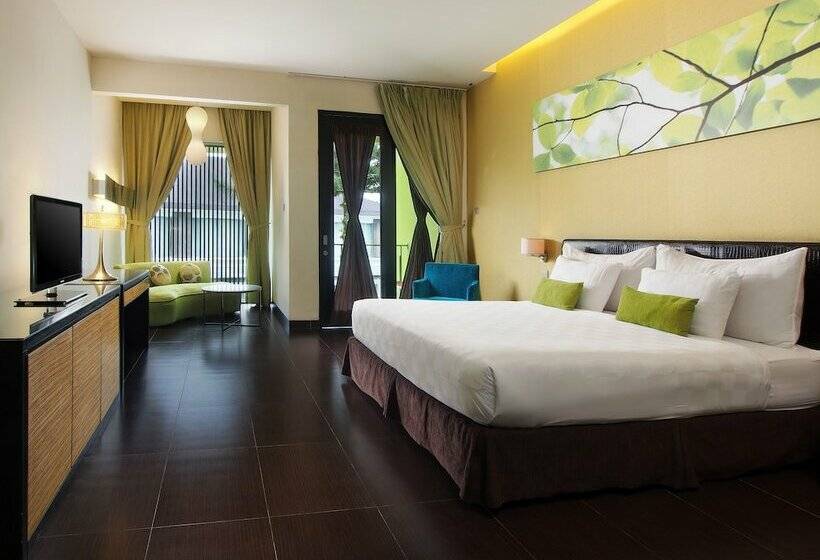 Deluxe Room, Mikie Holiday Resort