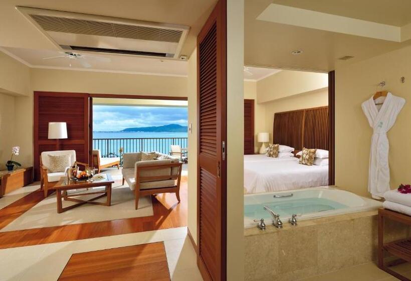 اتاق لوکس با چشم‌انداز دریا, The Terrace Club Wellness Resort At Busena
