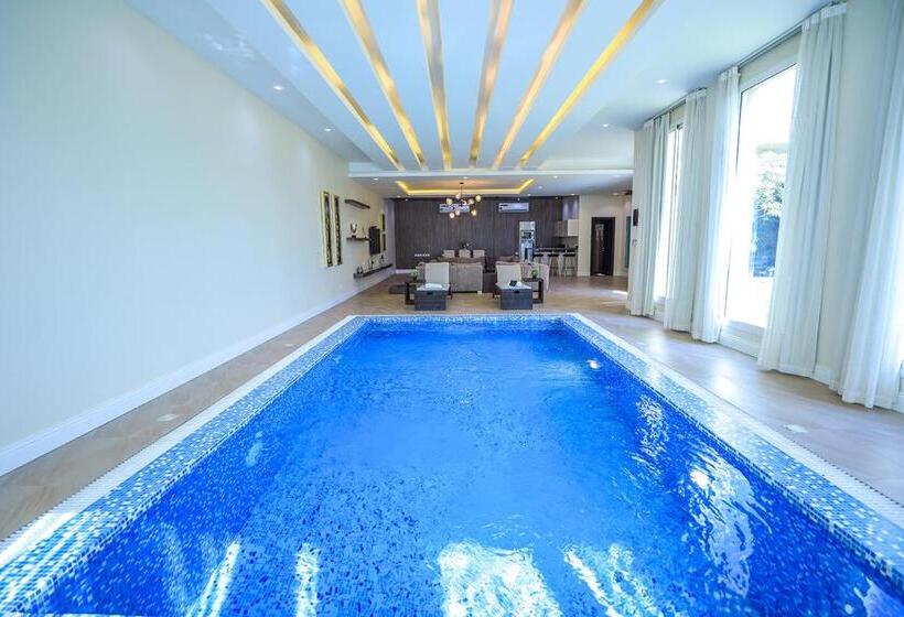 ویلای یک اتاق خوابه با استخر شنا, منتجعات ارجان بارك Arjan Park Resorts