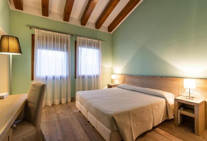 اتاق استاندارد, Accademia Vine Lodge