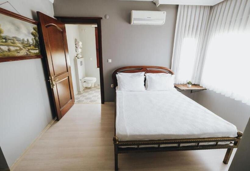 اتاق لوکس, Muup Alaçatı