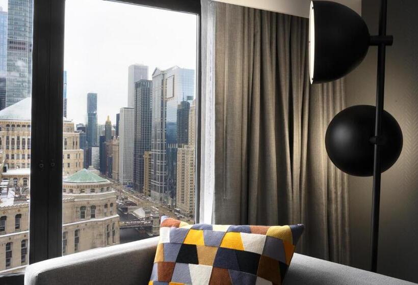 اتاق استاندارد با تخت دو نفره بزرگ, Voco Chicago Downtown, An Ihg