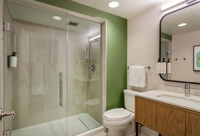 اتاق پرمیوم, Voco Chicago Downtown, An Ihg