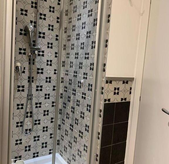اتاق استاندارد, B&b Viale Italia 22