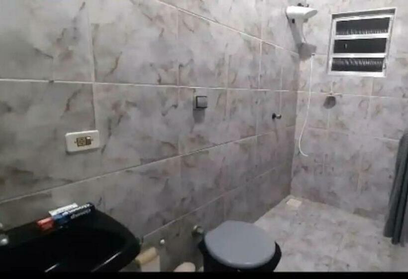 سوییت, Pousada Guarujá, Suítes Praia Do Tombo