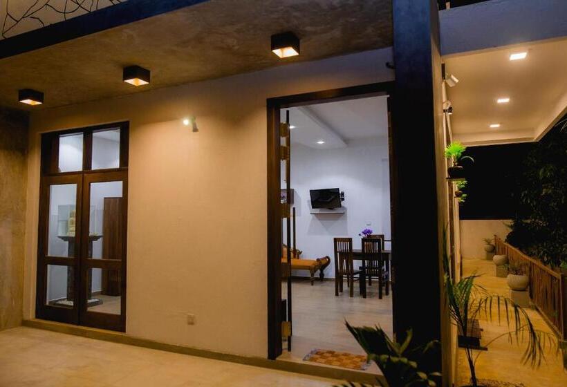 اتاق لوکس خانوادگی, Venus Heaven Luxurious Villa