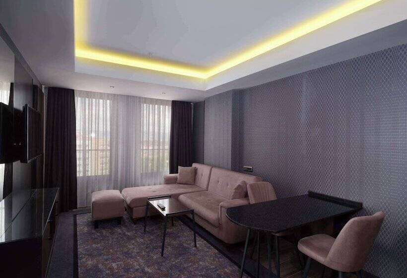 آپارتمان پریمیوم 1 خوابه, Nova Vista Deluxe & Suites A Member Of Radisson Individuals