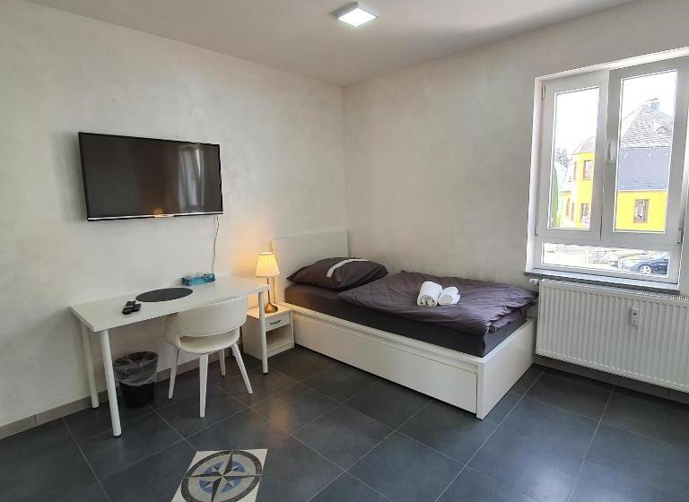 اتاق استاندارد سه نفره, Pension Bad Soden / Apartment And Rooms