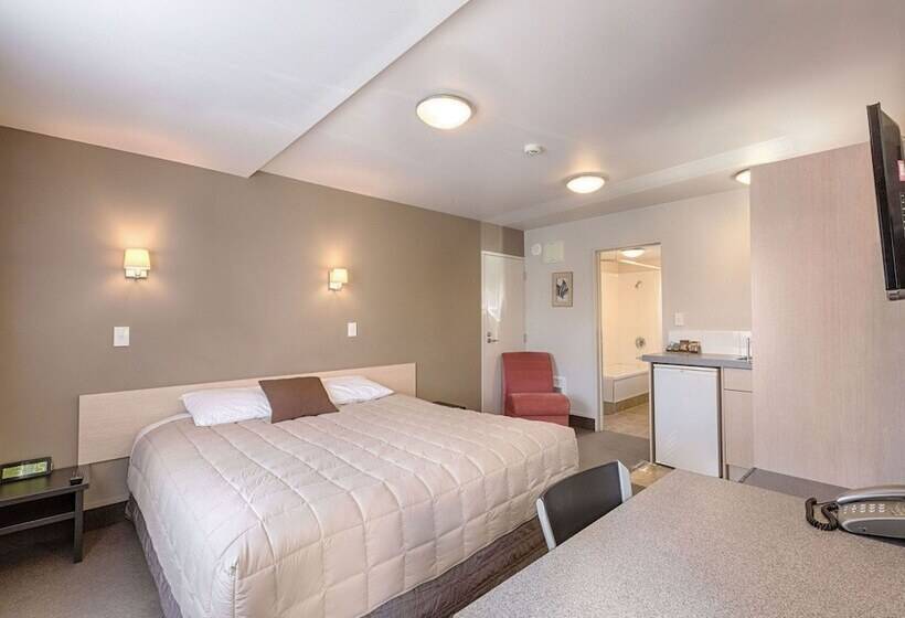 استودیوی استاندارد, Bella Vista Motel Whangarei