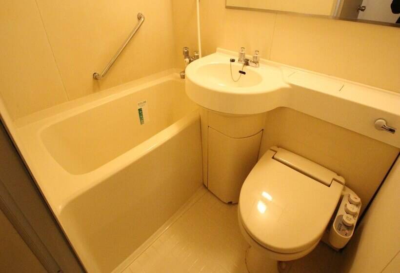 اتاق استاندارد, Apa Hotel Komatsu Grand