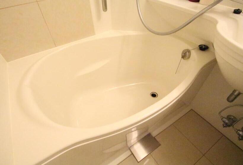 اتاق استاندارد یک نفره, Apa Hotel Toyama Ekimae Minami