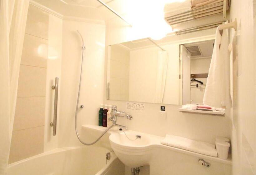 اتاق استاندارد یک نفره, Apa Hotel Toyama Ekimae Minami