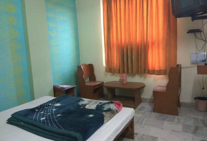 اتاق لوکس, Ganga Kripa