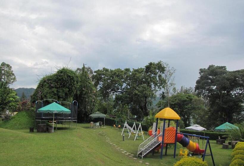 اتاق خانوادگی, Stipp Hotel Gisenyi