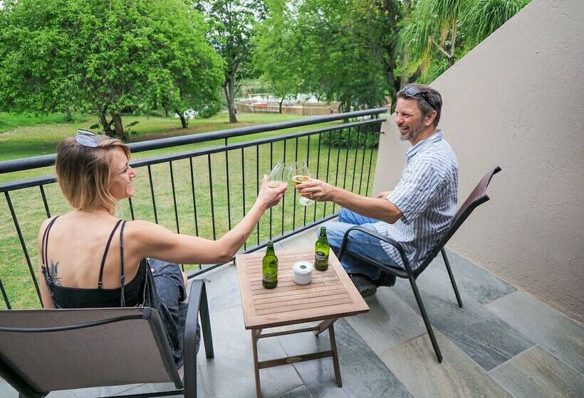 اتاق استاندارد, Umbhaba Eco Lodge
