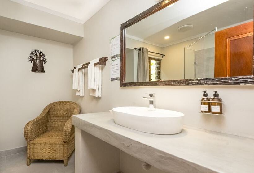 اتاق سوپریور, Umbhaba Eco Lodge