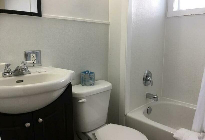 اتاق استاندارد, Kootenay Country Inn