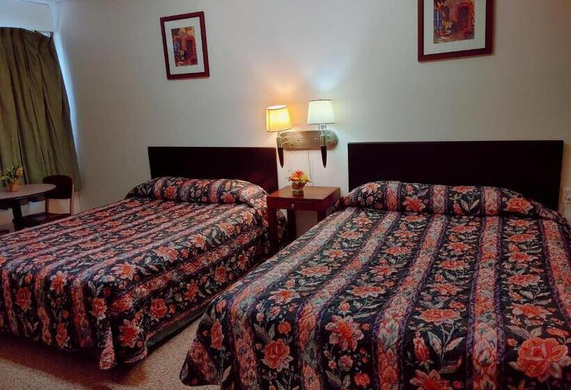 اتاق خانوادگی, Kootenay Country Inn
