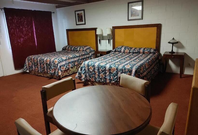 Deluxe Room, Kootenay Country Inn