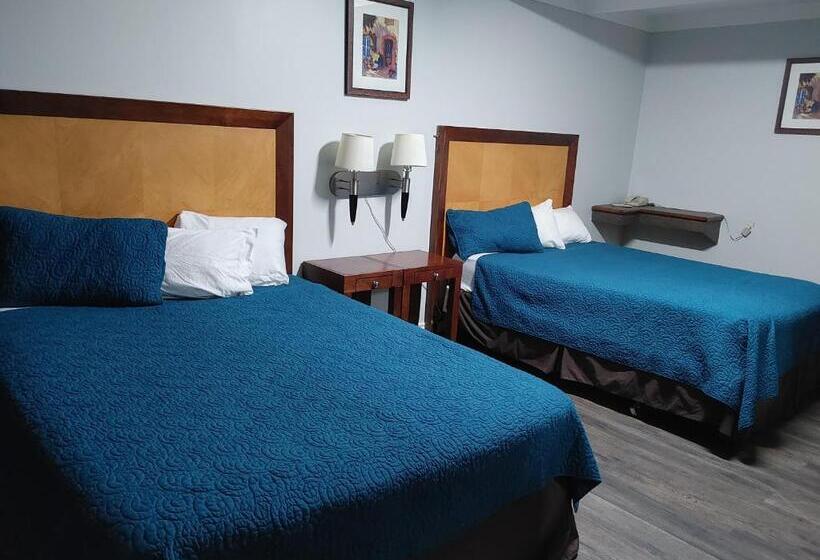 اتاق لوکس, Kootenay Country Inn