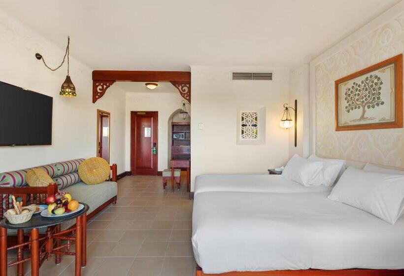 اتاق استاندارد با چشم‌انداز استخر, Pickalbatros Oasis Port Ghalib