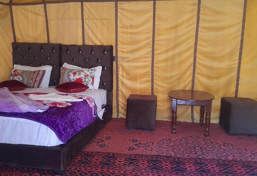 اتاق استاندارد سه نفره, Merzouga Camp Erg Znaïgui